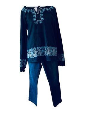 👖👖Office chic set . Level 99 jeans size 29 + karan kane cotton top M